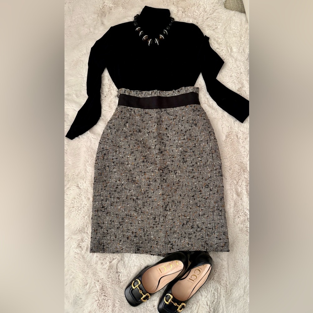 High waited tweed skirt